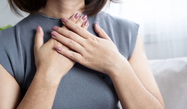 10 Effective Home Remedies to Clear Chest Mucus
